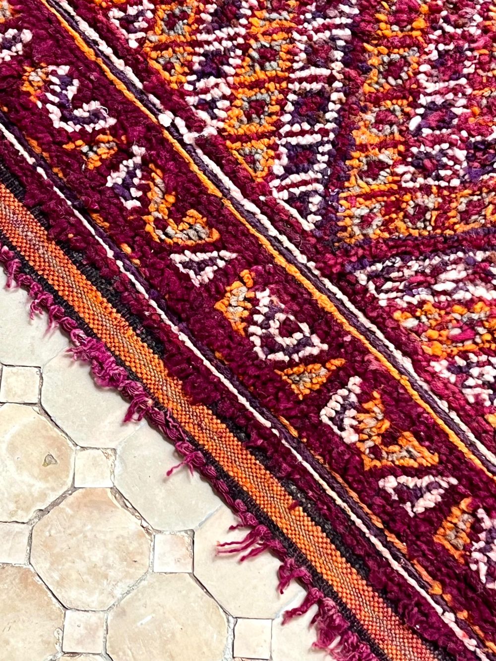 Moroccan Vintage Zayane Rug 275x180cm