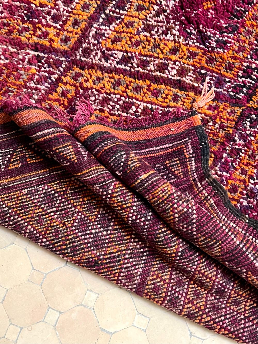 Moroccan Vintage Zayane Rug 275x180cm