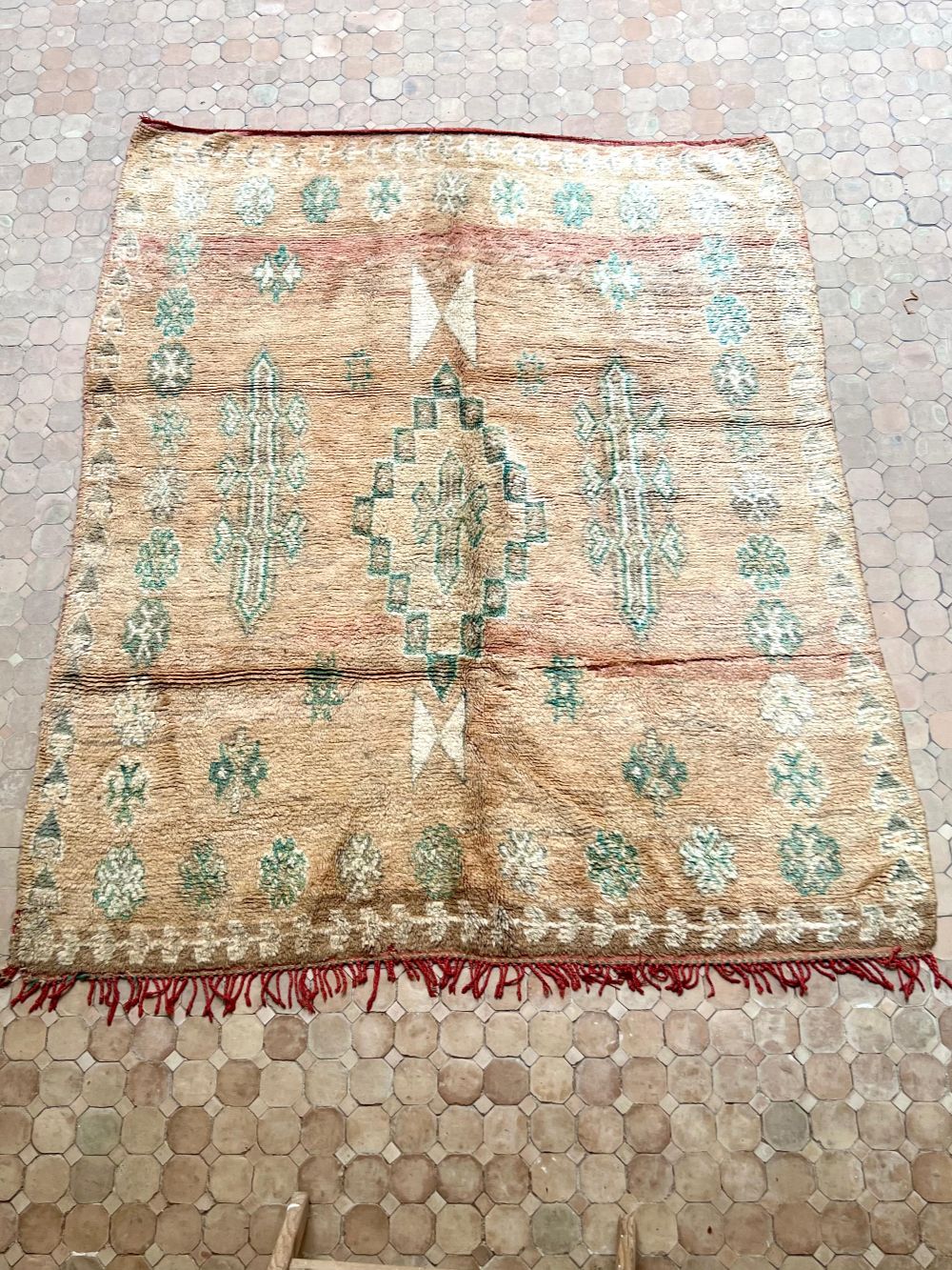Marokkolainen vintage Boujaad matto 250x205cm