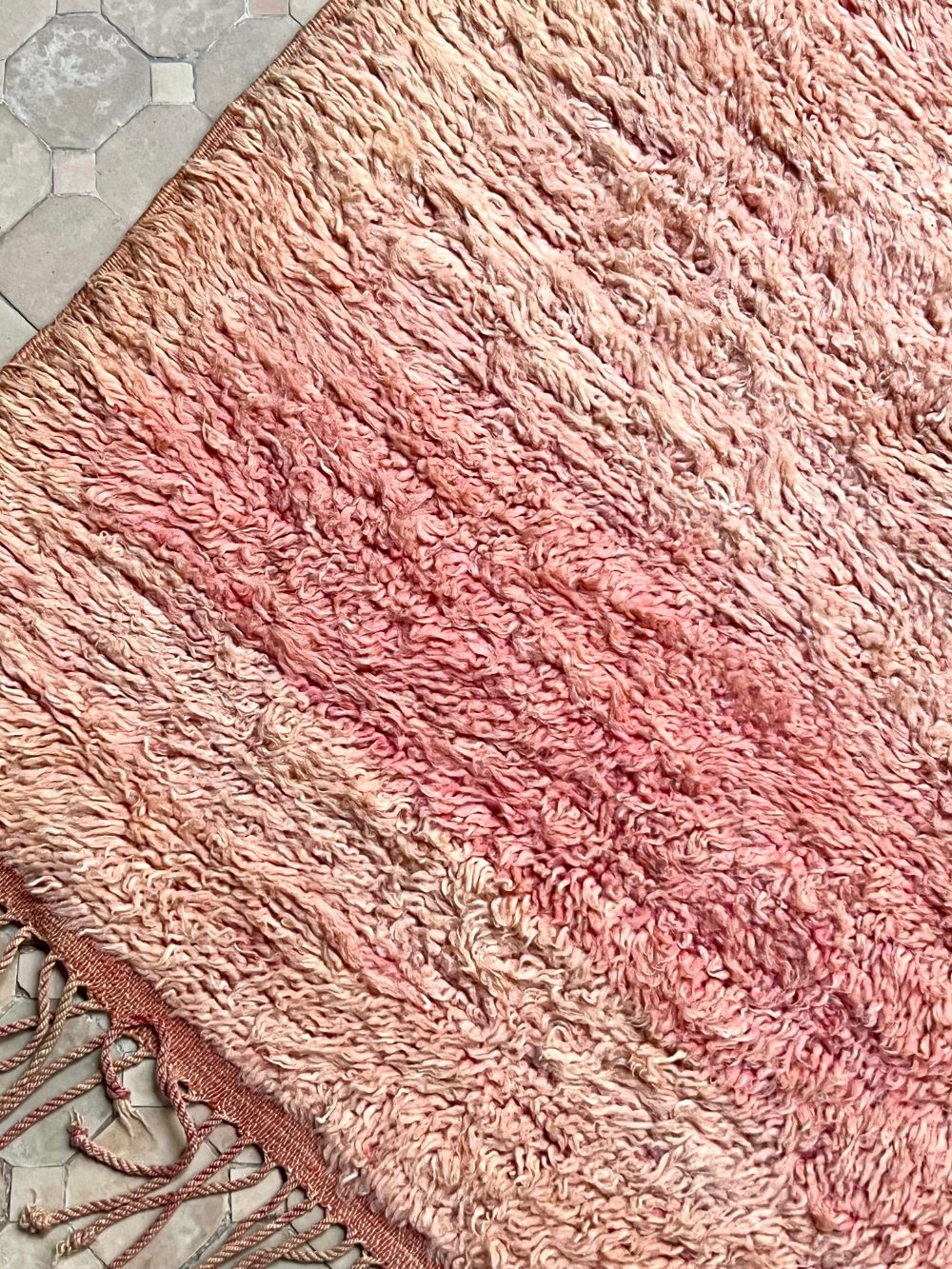 Moroccan Vintage Monochrome Rug 285x190cm