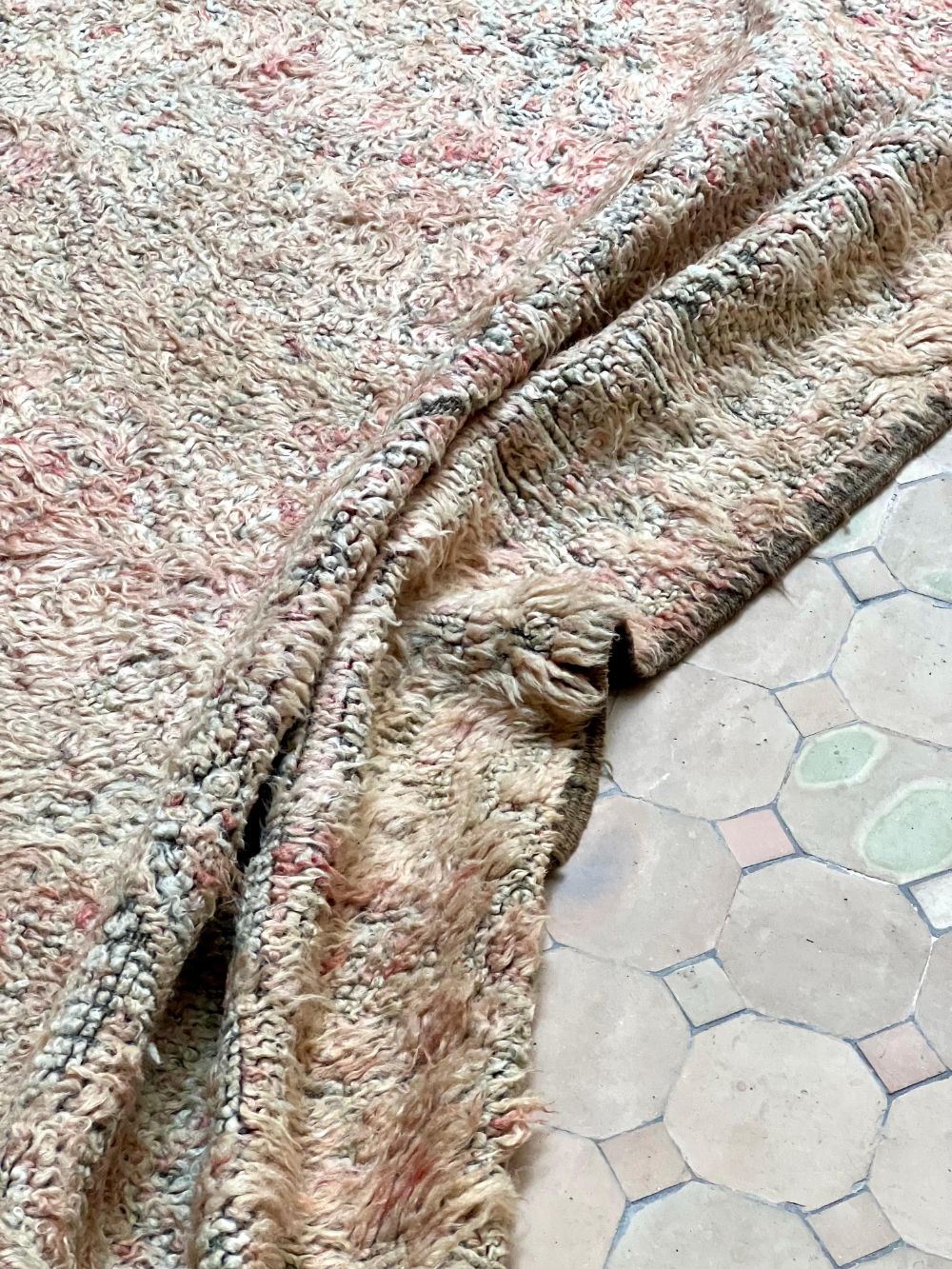 Moroccan Vintage Zayane Rug 305x210cm