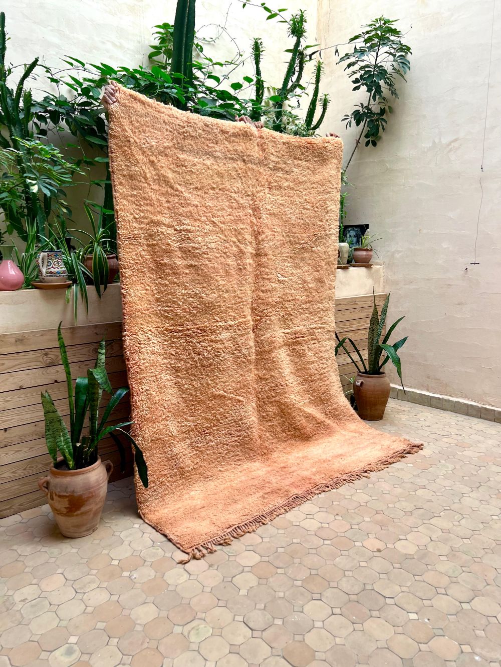 Marokkolainen vintage yksivärinen matto 240x175cm