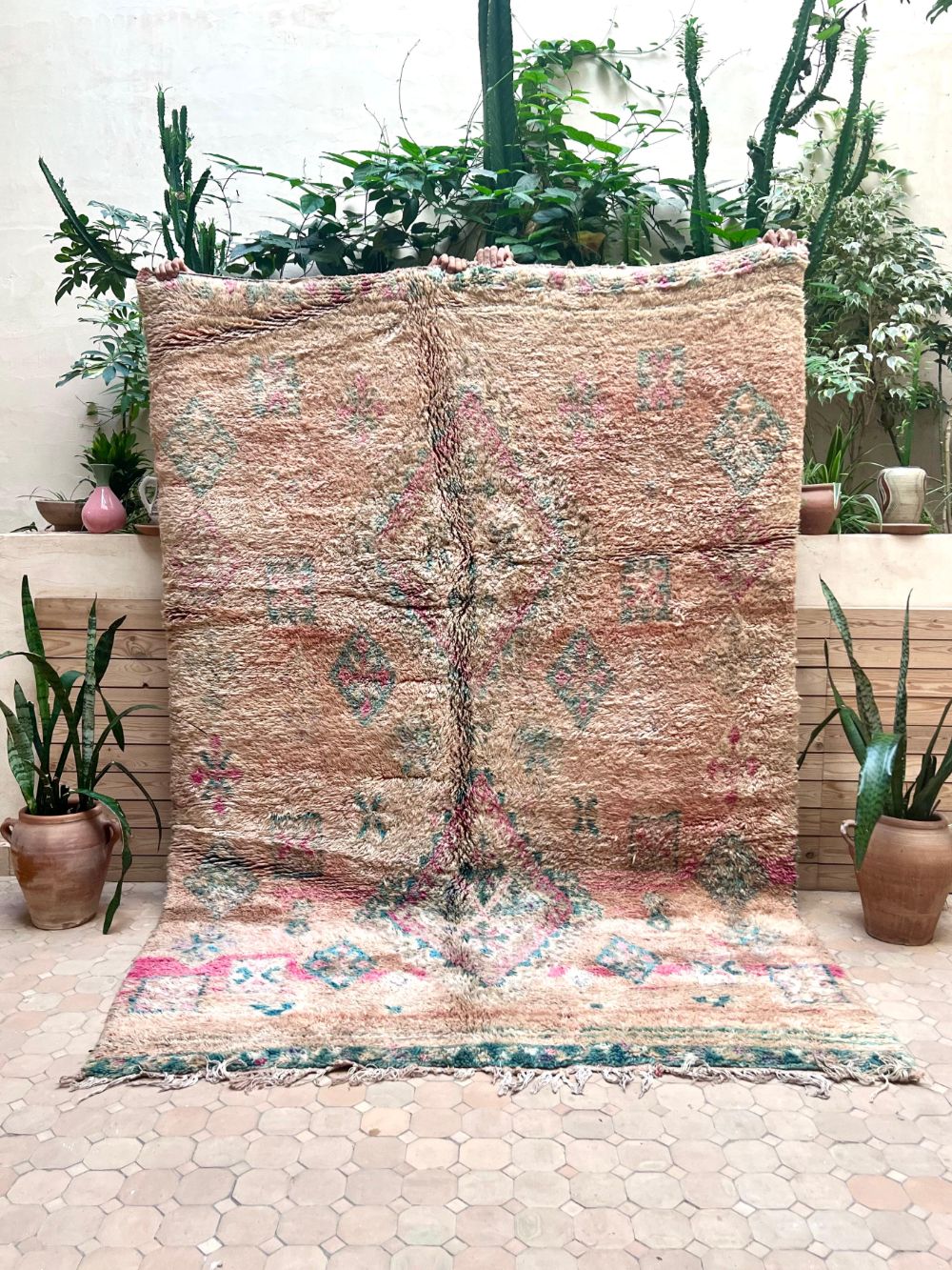 Moroccan Vintage Boujaad Rug 270x185cm