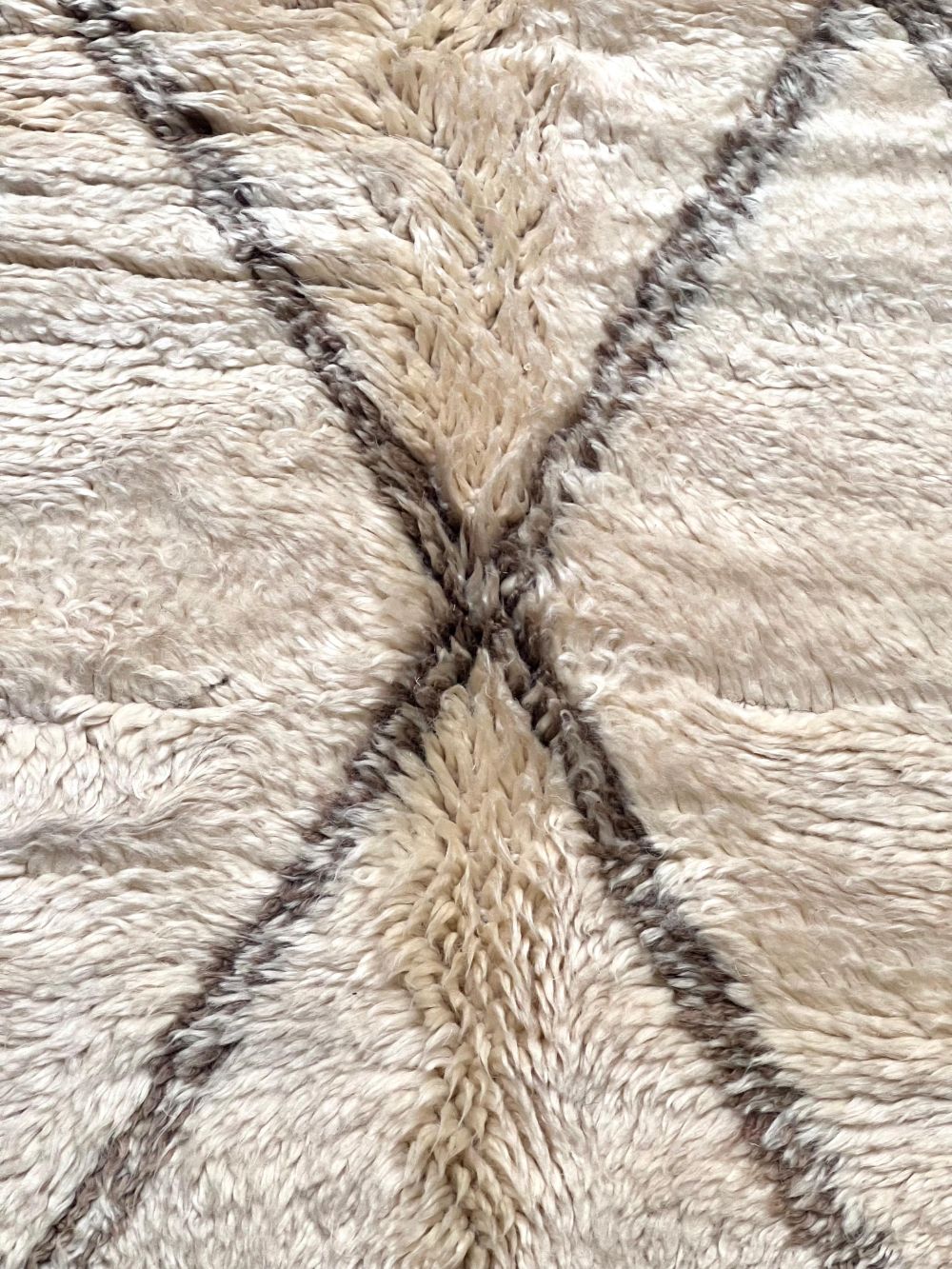 Reserved Päivi: Moroccan Vintage Beni Ouarain Rug 300x190cm