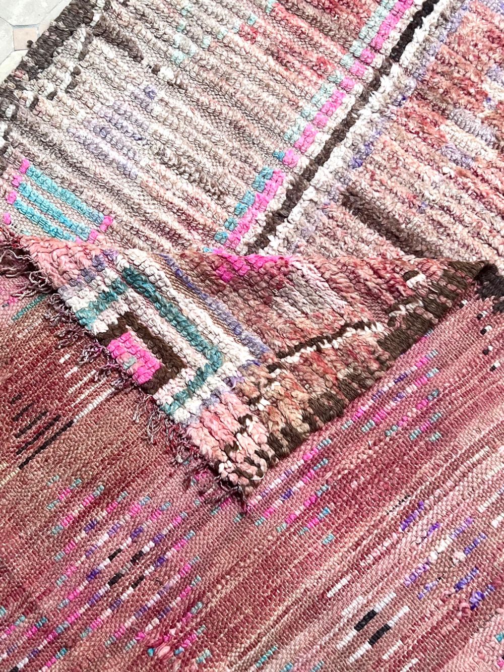 Moroccan Vintage Boujaad Rug 345x140cm