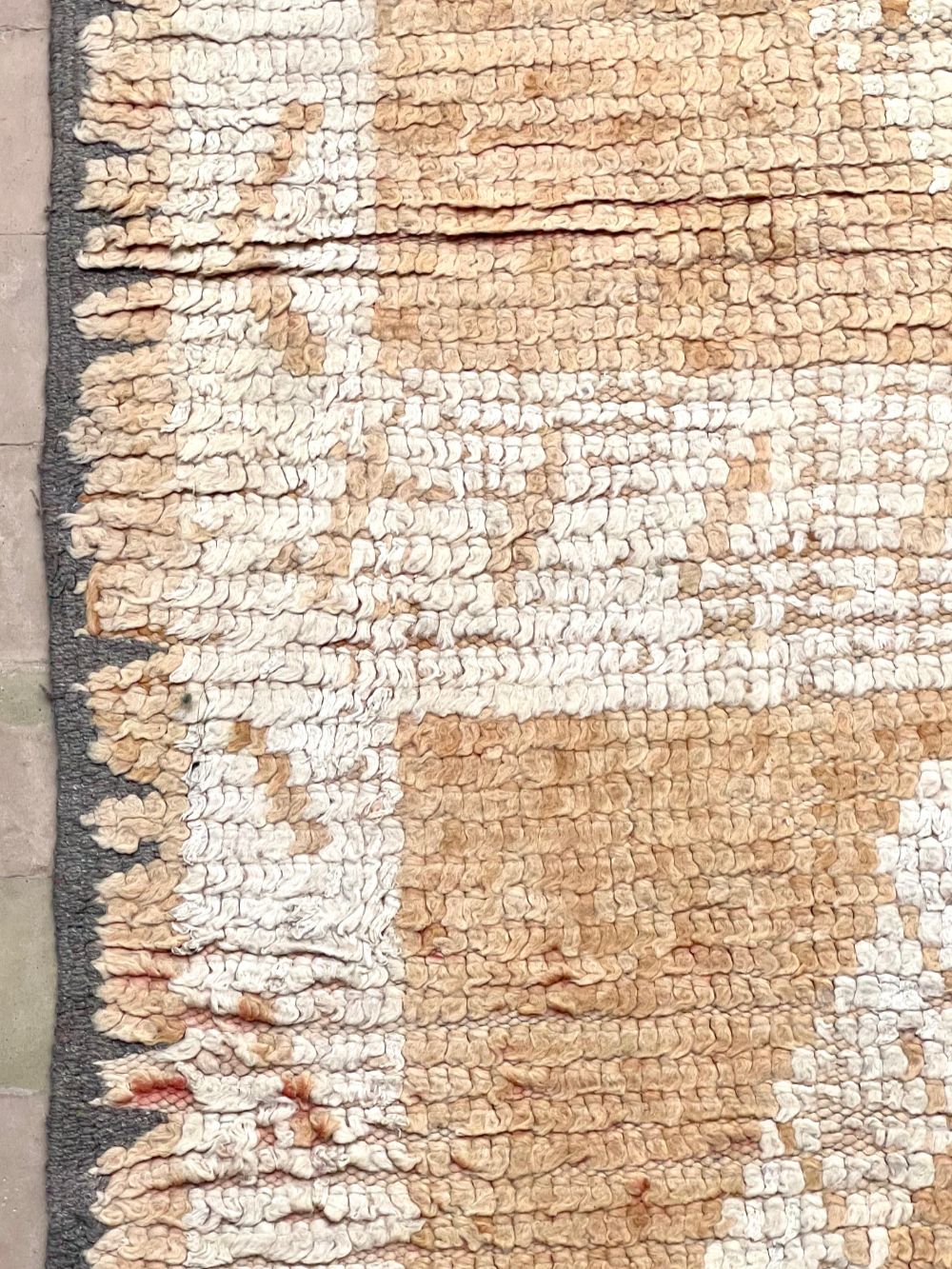 Moroccan Vintage Boujaad Rug 275x160cm