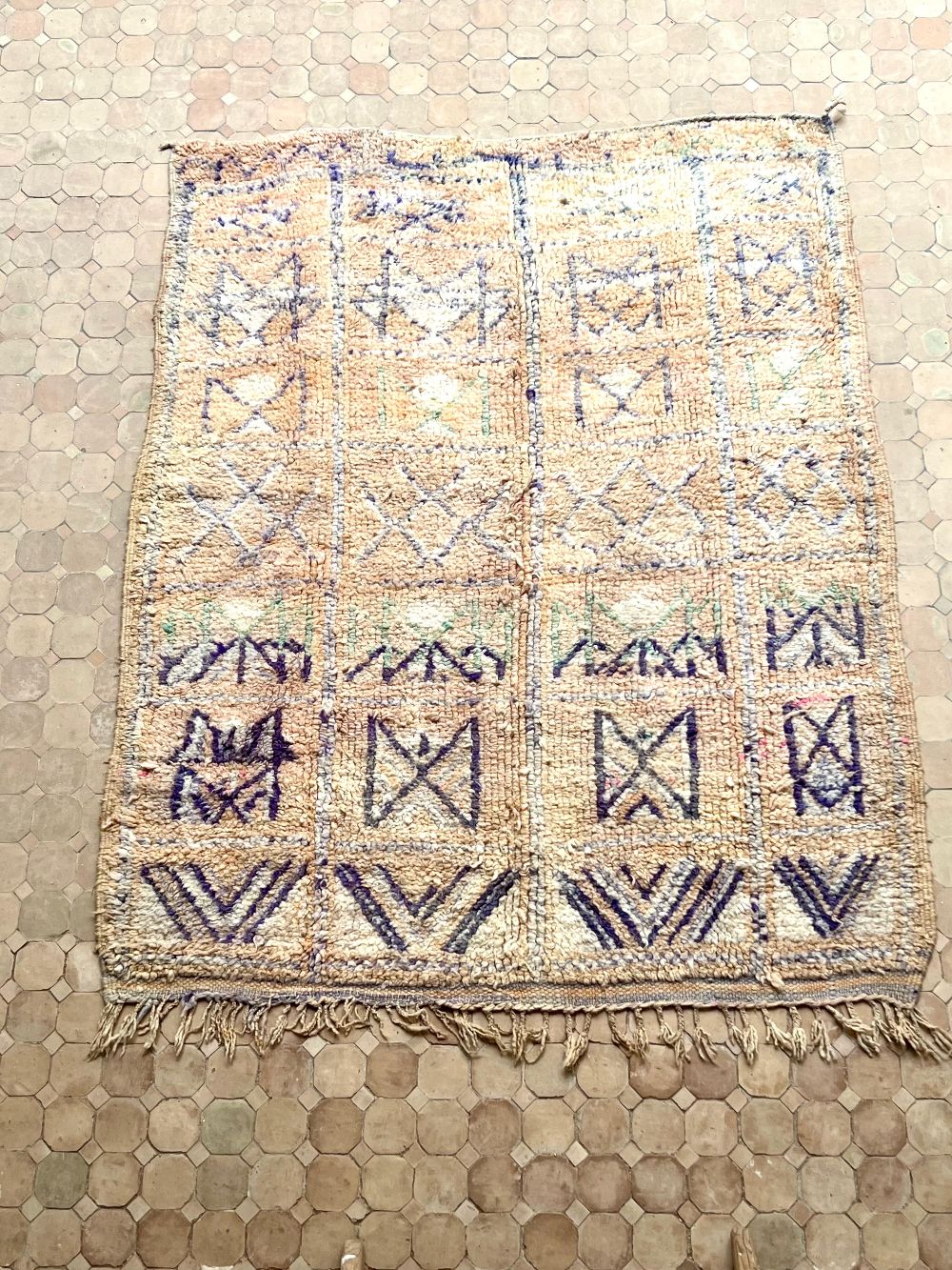 Moroccan Vintage Boujaad Rug 205x165cm