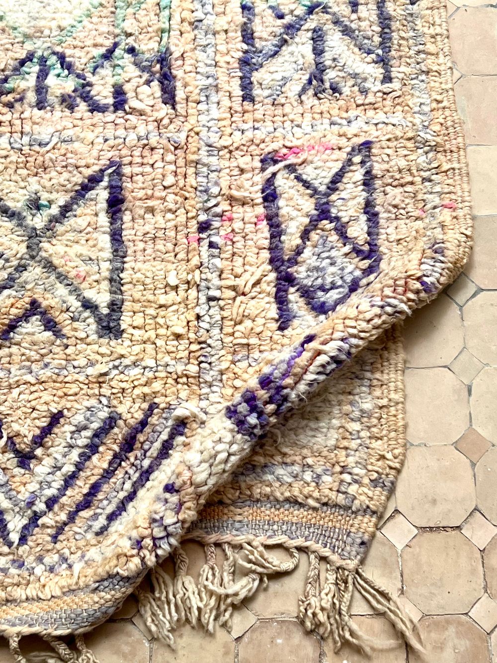 Moroccan Vintage Boujaad Rug 205x165cm