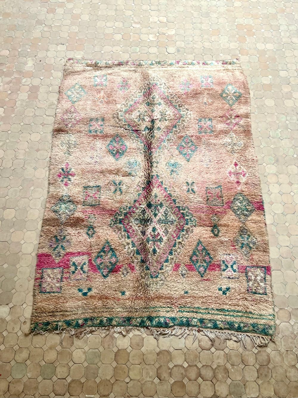 Moroccan Vintage Boujaad Rug 270x185cm