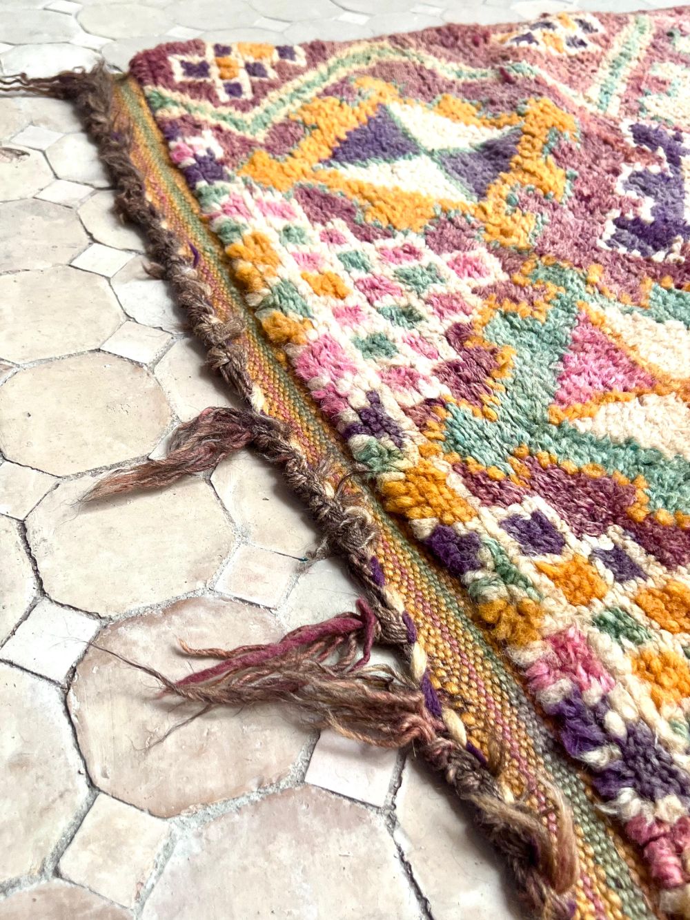 Moroccan Vintage Boujaad Rug 245x180cm