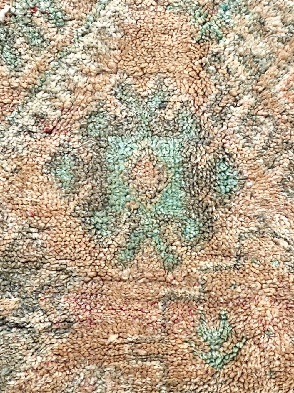 Moroccan Vintage Boujaad Rug 275x175cm