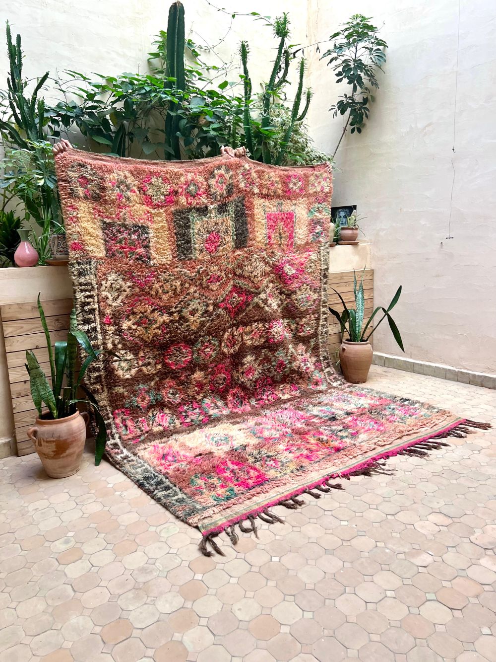 Moroccan Vintage Boujaad Rug 280x210cm