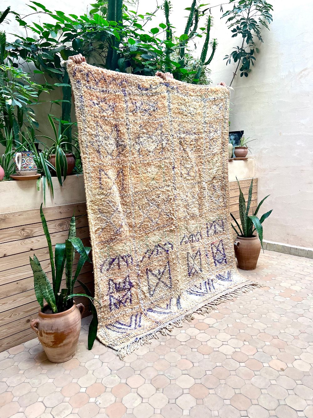 Moroccan Vintage Boujaad Rug 205x165cm