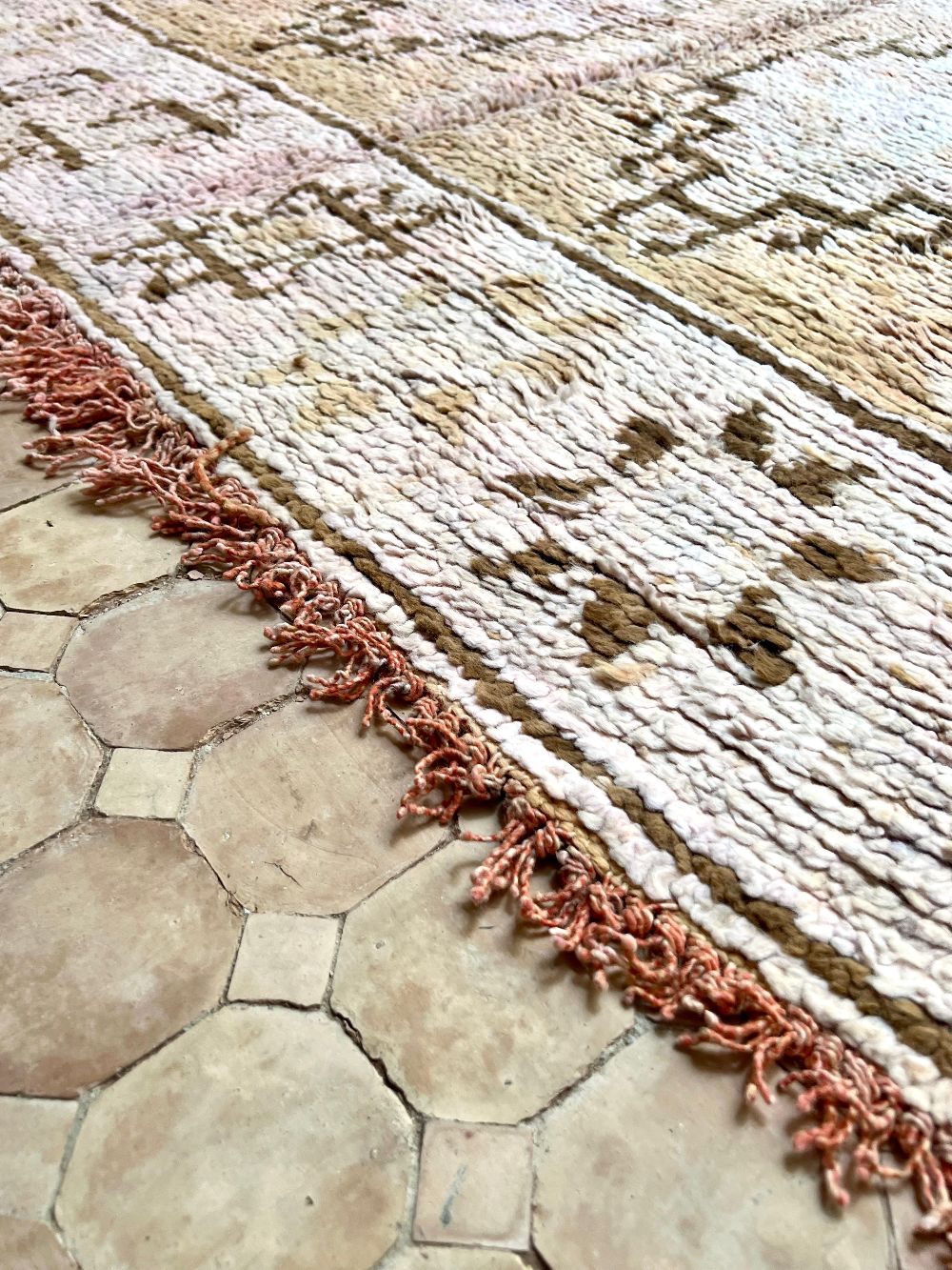 Moroccan Vintage Boujaad Rug 340x160cm
