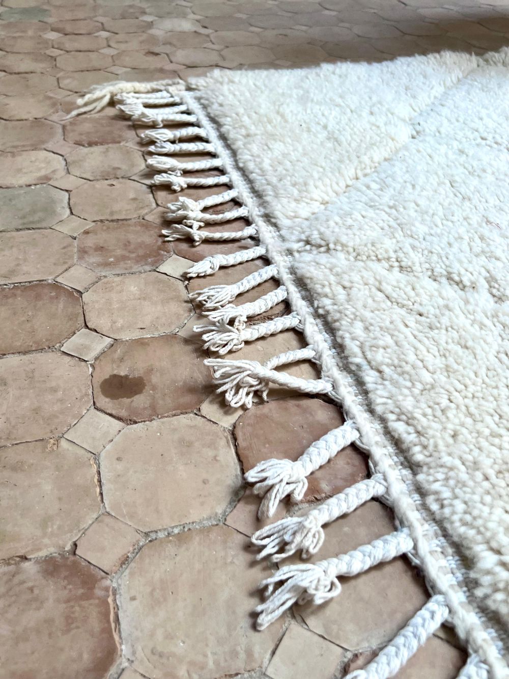 Moroccan All White Rug 150x115cm