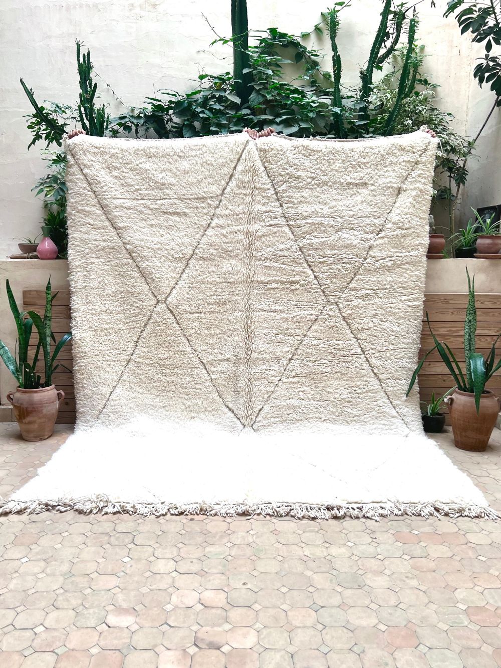 Moroccan All White Rug 280x225cm