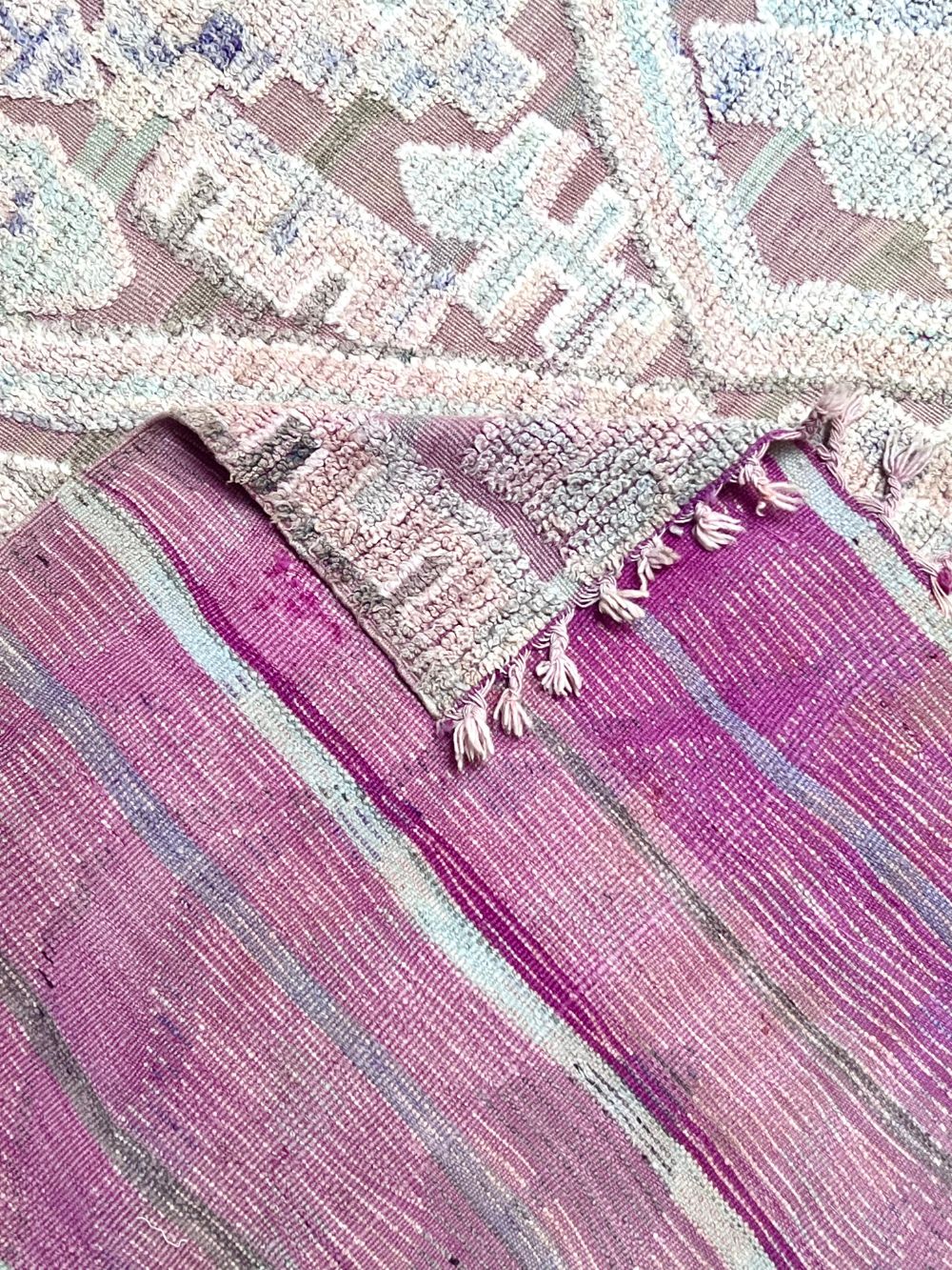 Moroccan Vintage Boujaad Rug 160x180cm