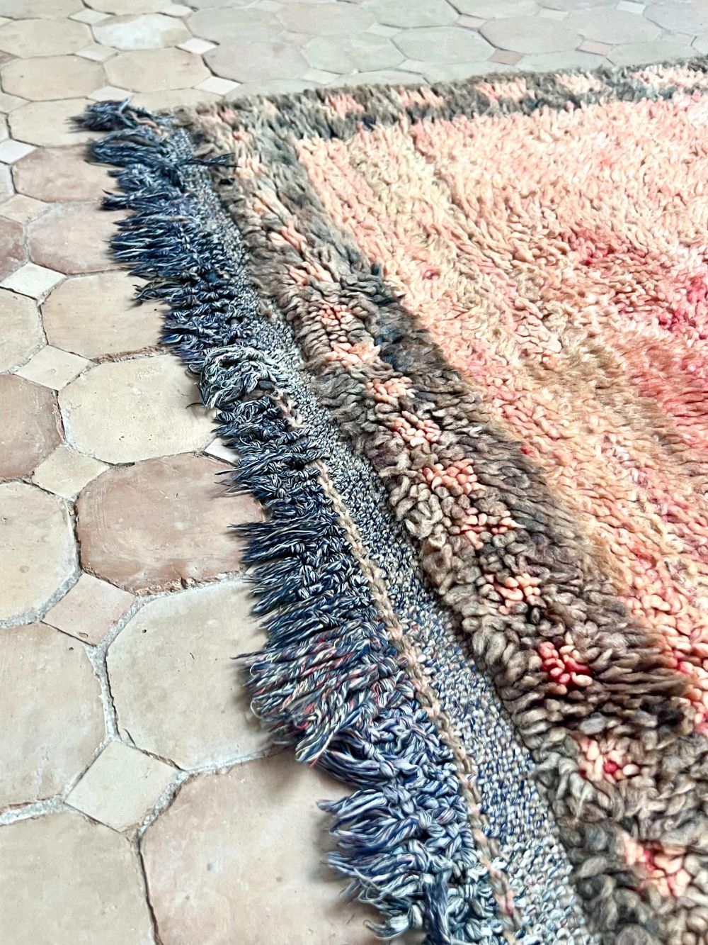 Moroccan Vintage Boujaad Rug 200x135cm