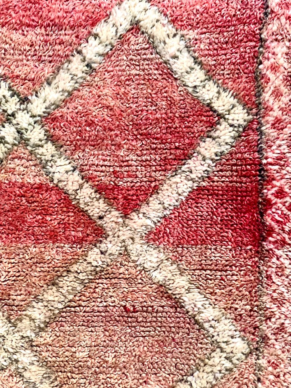 Moroccan Vintage Boujaad Rug 120x85cm