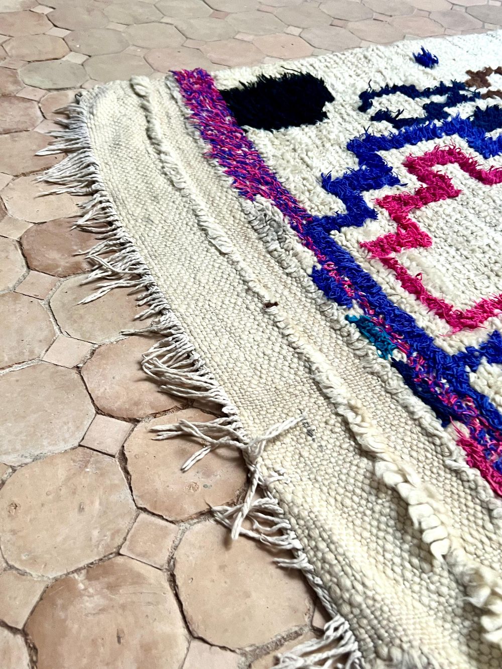 Moroccan Vintage Azilal Rug 195x100cm