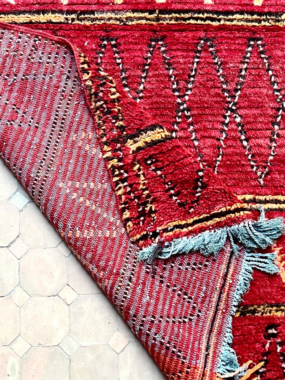 Moroccan Vintage Boujaad Rug 165x105cm