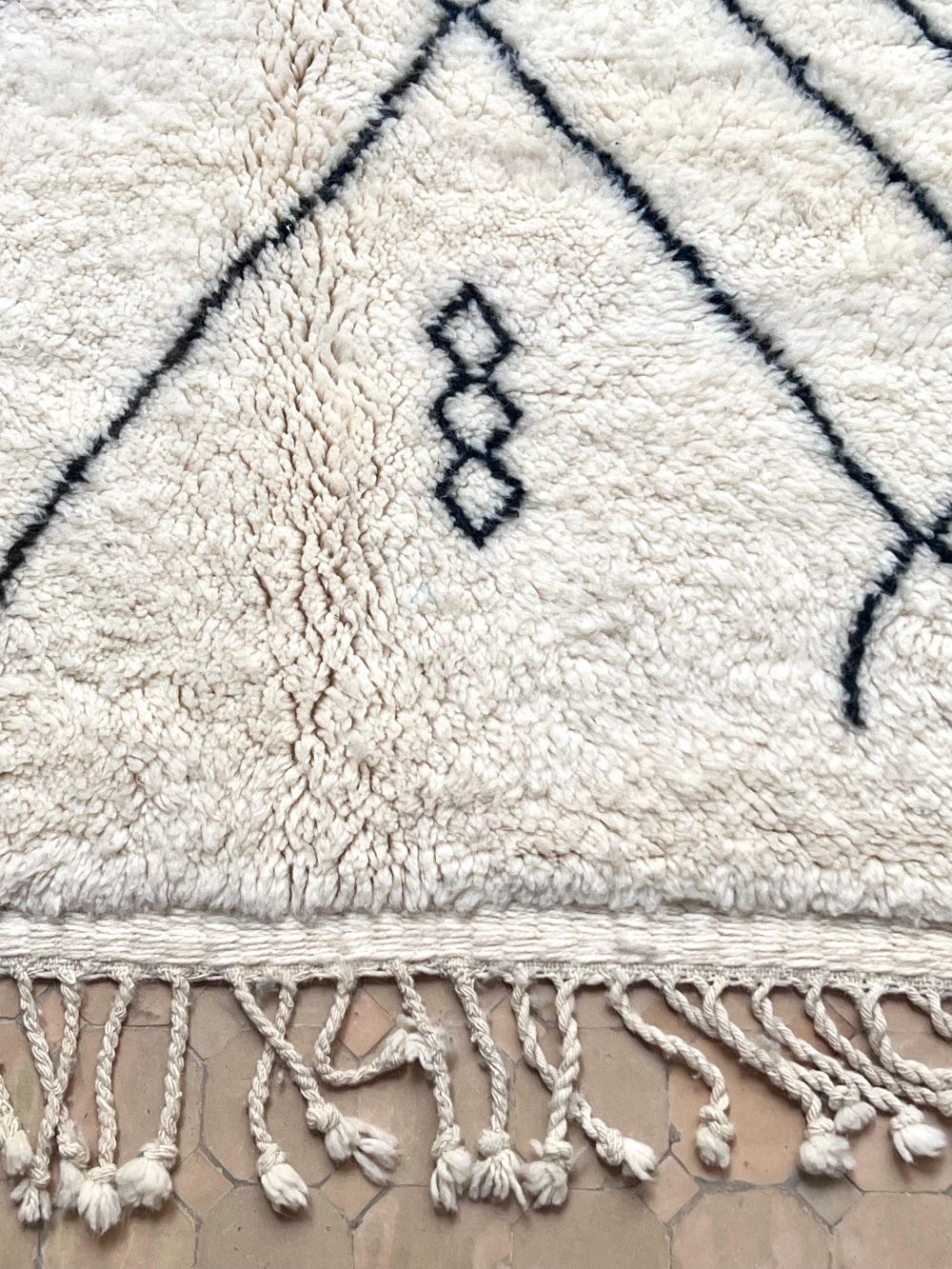 Moroccan Oued Rug 250x215cm