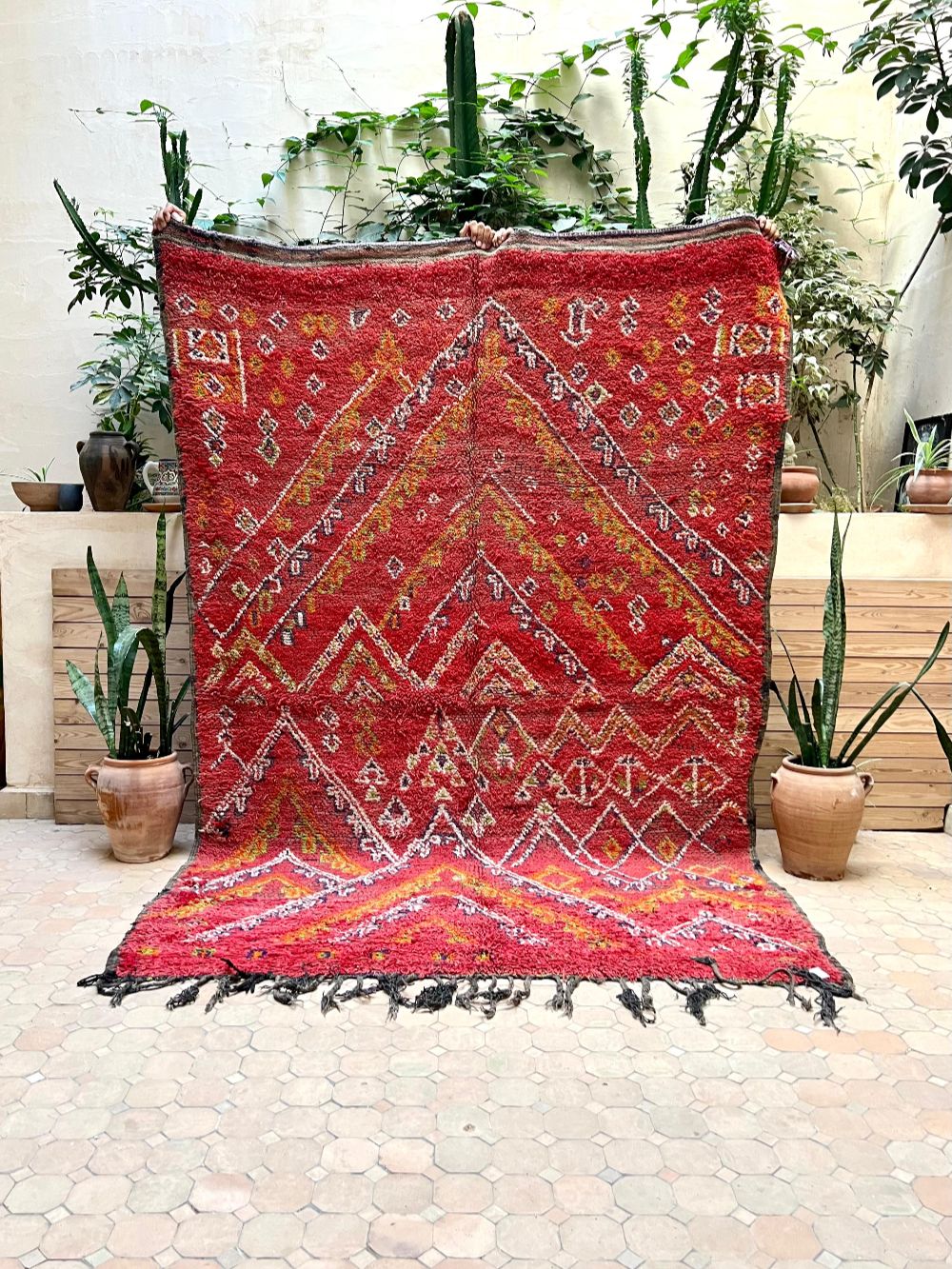 Moroccan Vintage Boujaad Rug 275x185cm