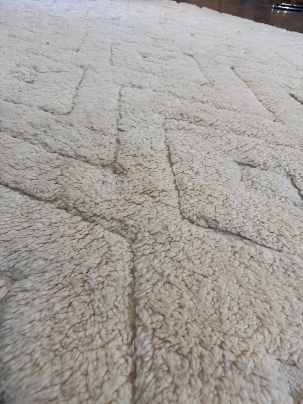 Marokkolainen valkoinen matto 320x210cm