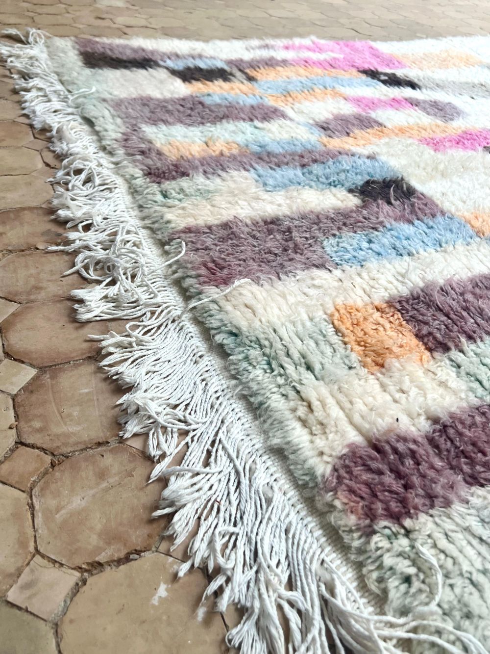 Marokkolainen Boujaad-matto 245x145cm