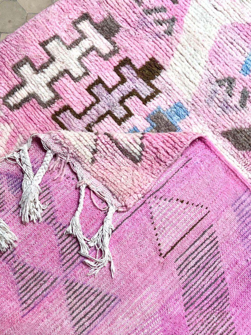 Moroccan Boujaad Rug 235x140cm