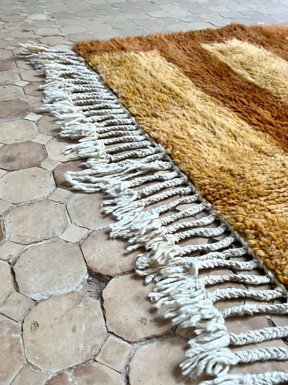 Marokkolainen Saghira-matto 185x175cm