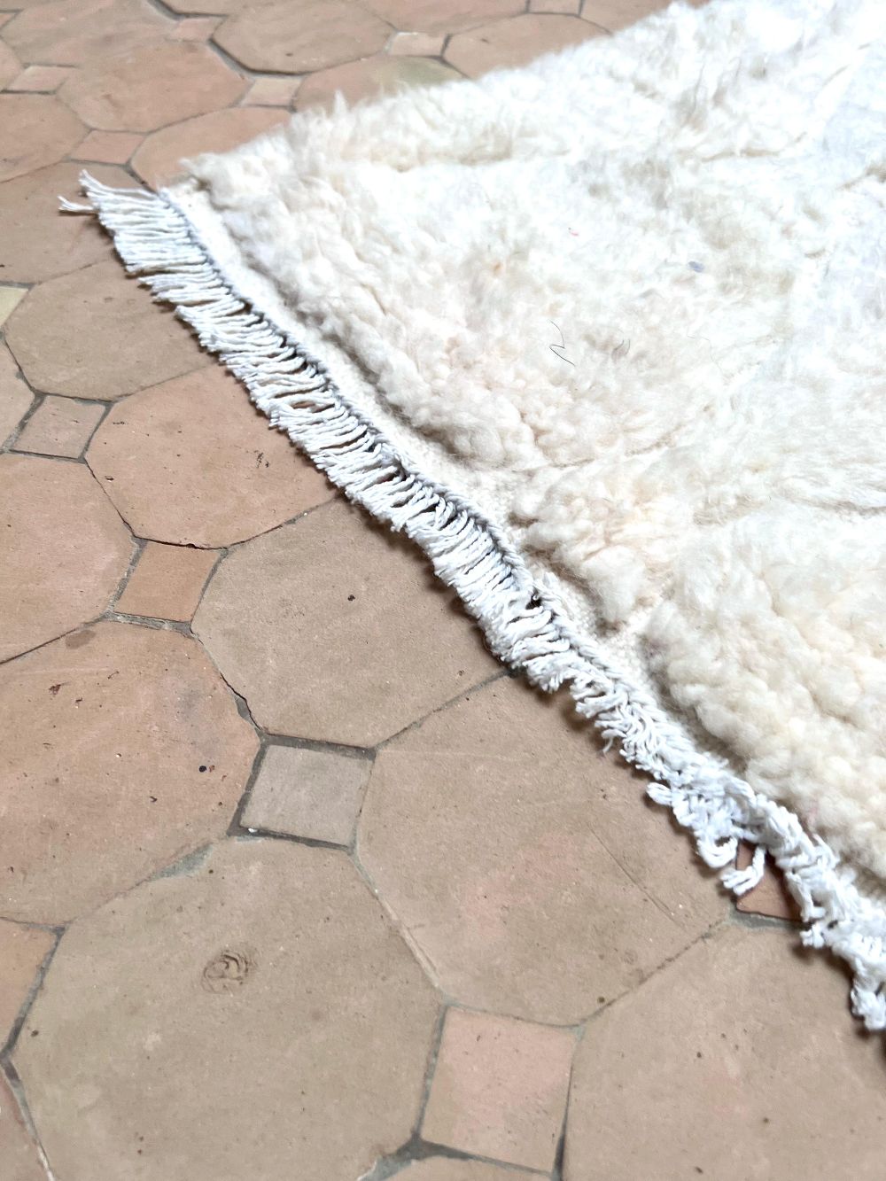 Moroccan All White Rug 90x60cm