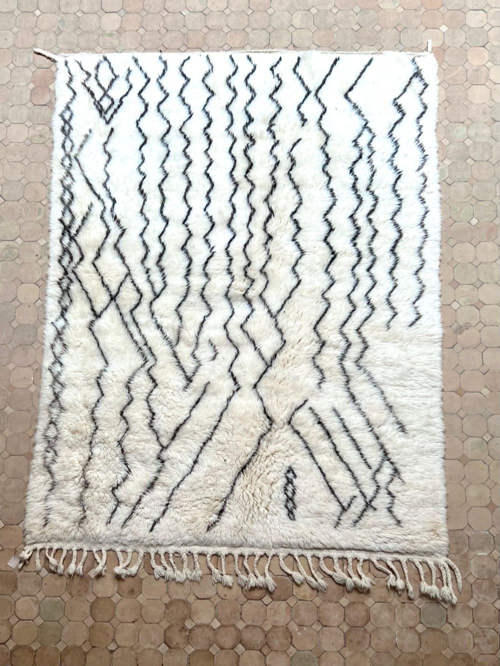 Moroccan Oued Rug 230x165cm
