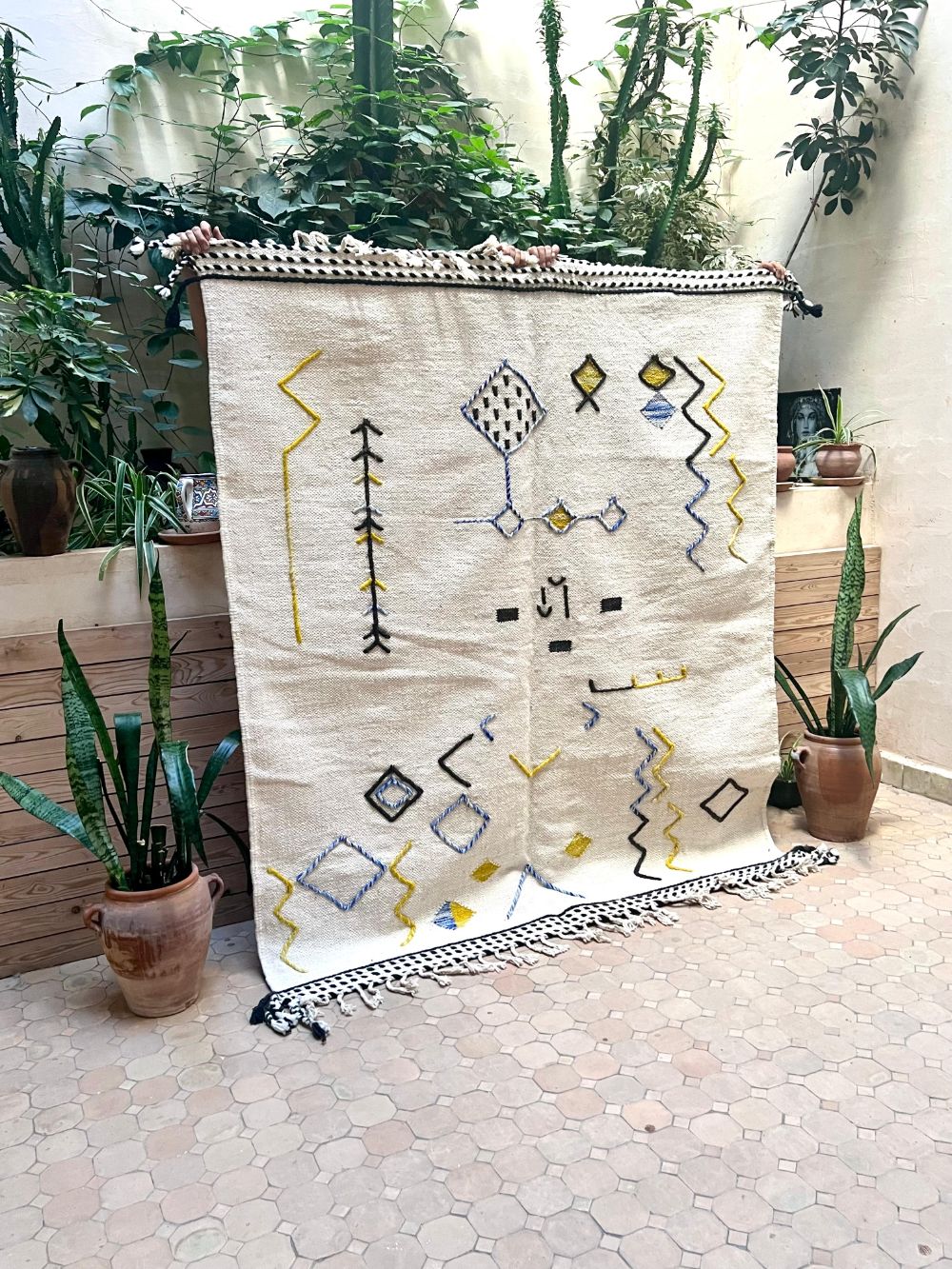 Moroccan Flatweave Rug 205x170cm