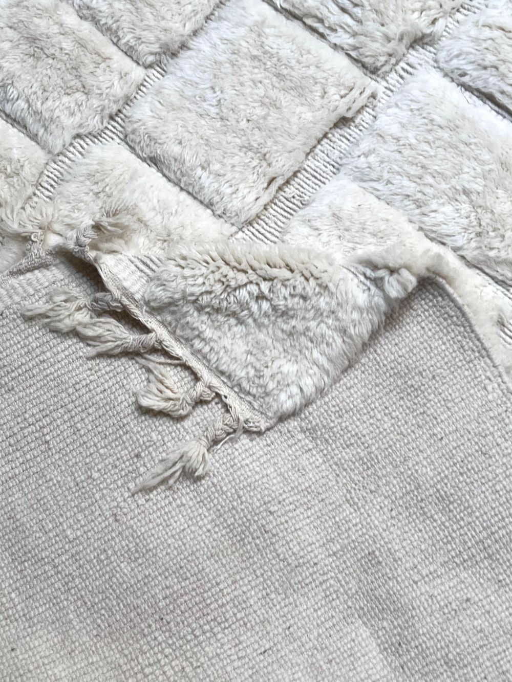 Moroccan Cloud Rug 225x180cm