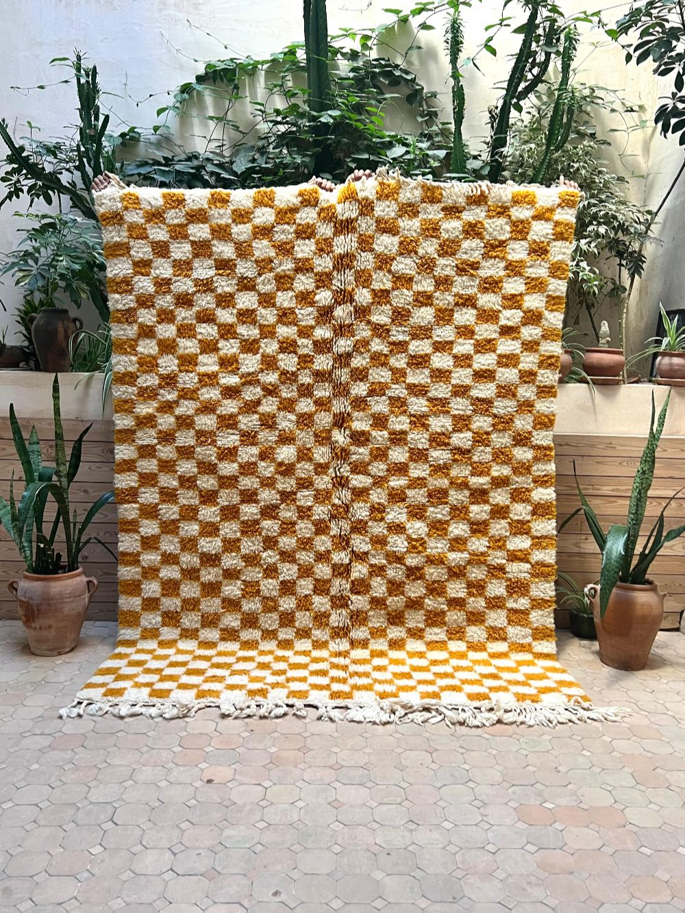 Mittatilaus haluamassasi koossa: ruudullinen-matto