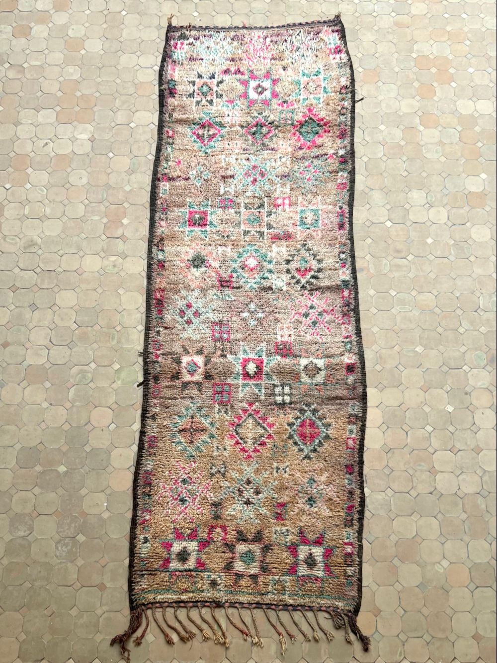 Moroccan Vintage Boujaad runner Rug 310x100cm