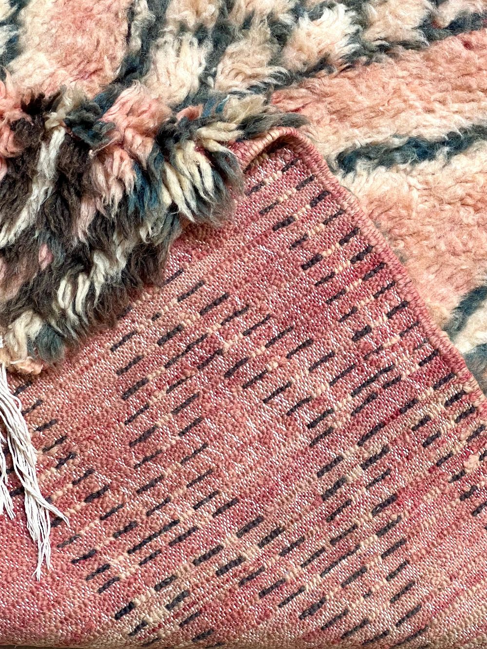 Moroccan Vintage Boujaad Rug 200x120cm