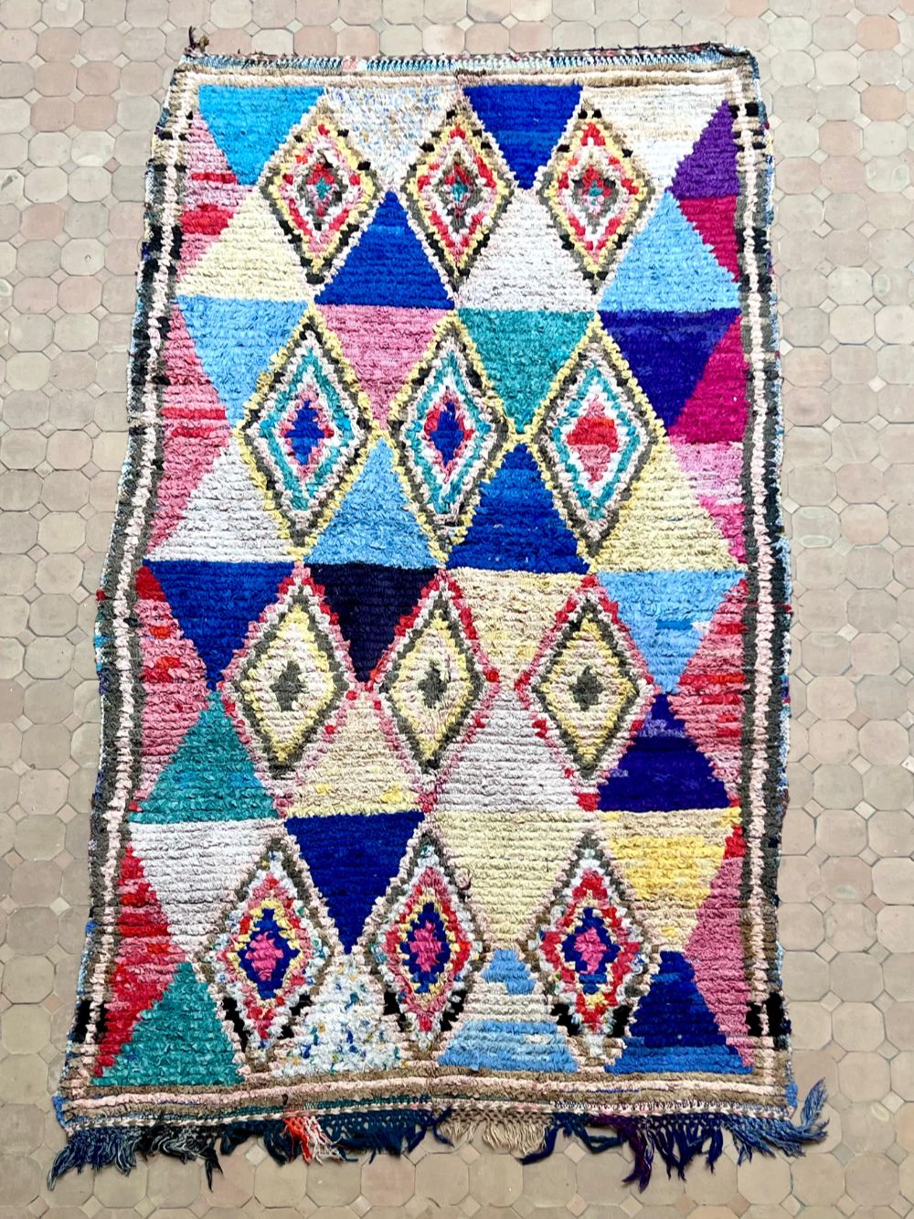 Marokkolainen vintage Boucherouite matto 250x140cm