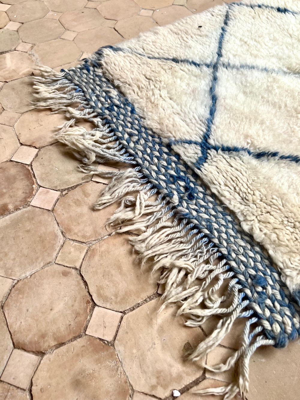 Marokkolainen Mrirt matto 140x60cm