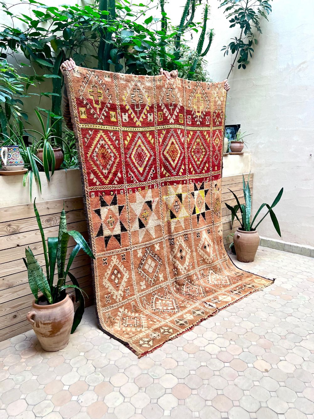 Marokkolainen vintage Boujaad matto 220x155cm