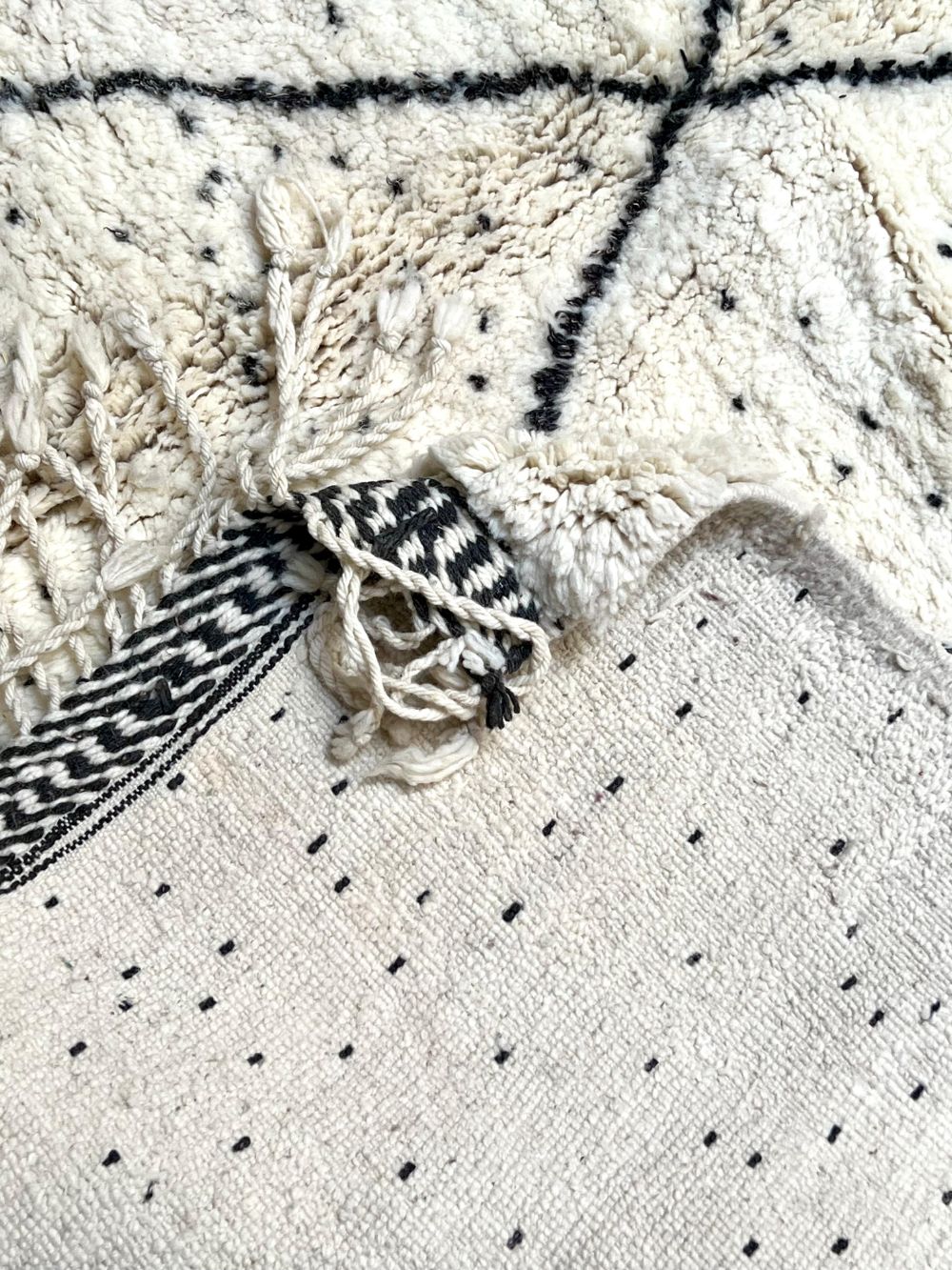 Marokkolainen Mrirt matto 305x245cm