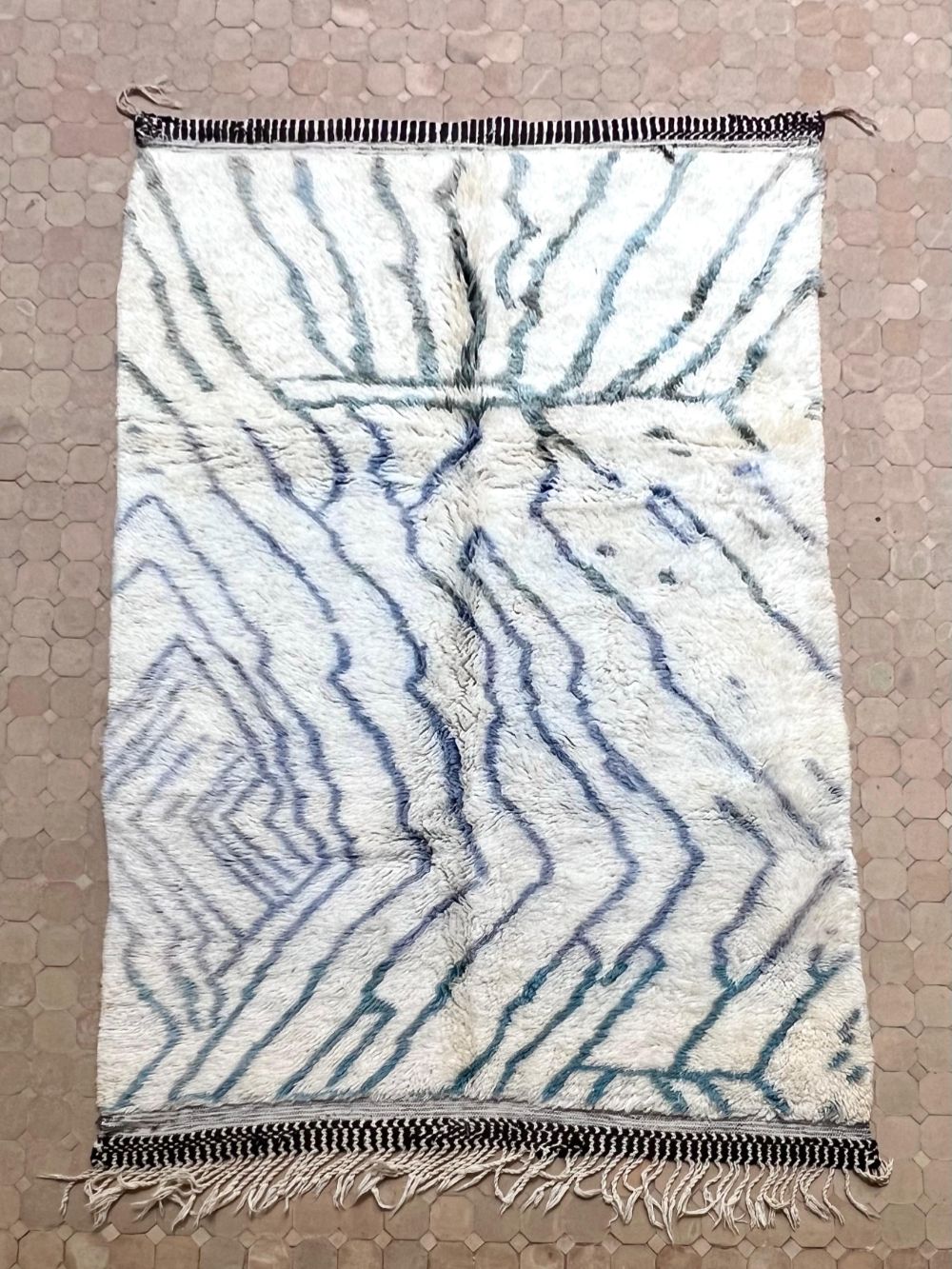 Marokkolainen Mrirt matto 260x160cm