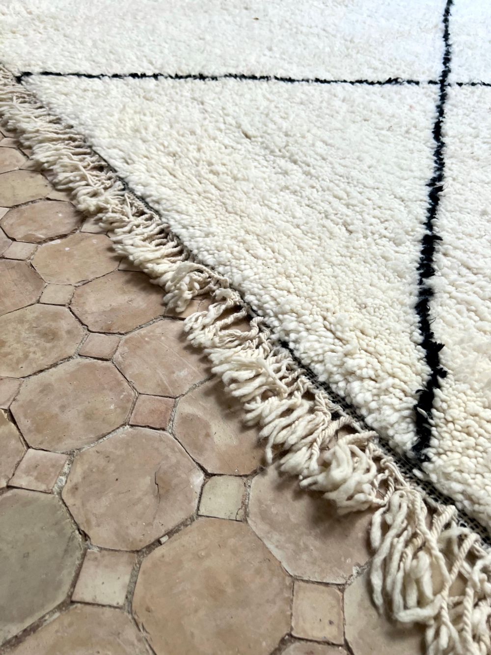 Marokkolainen Marmoucha matto 375x295cm