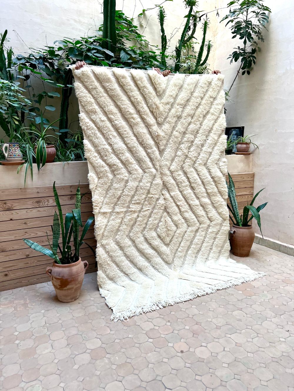 Marokkolainen valkoinen matto 230x145cm