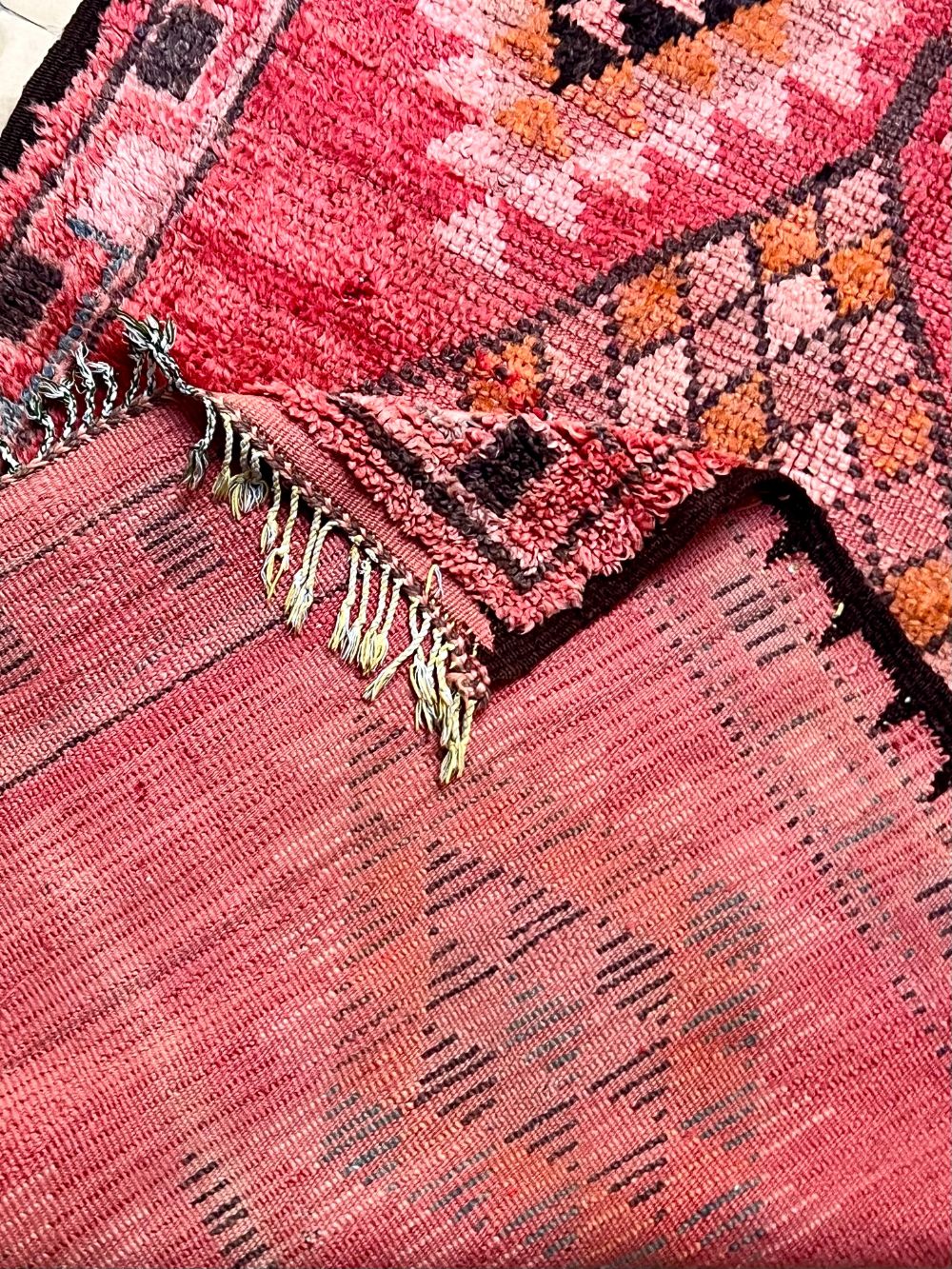 Moroccan Vintage Boujaad Rug 195x115cm