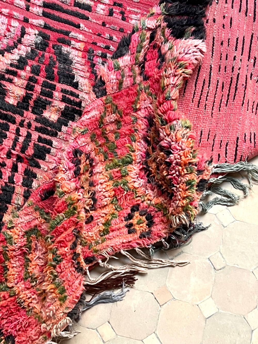 Moroccan Vintage Boujaad Rug 255x120cm