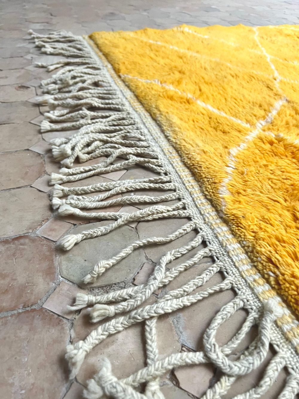 Moroccan Mrirt Rug 310x235cm