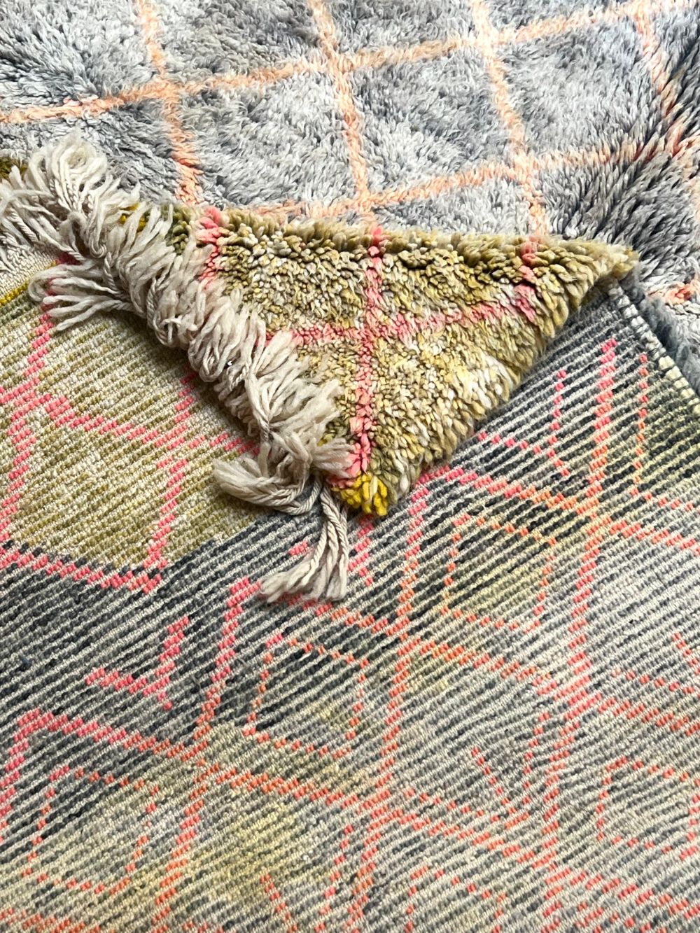 Moroccan Saghira Rug 245x165cm