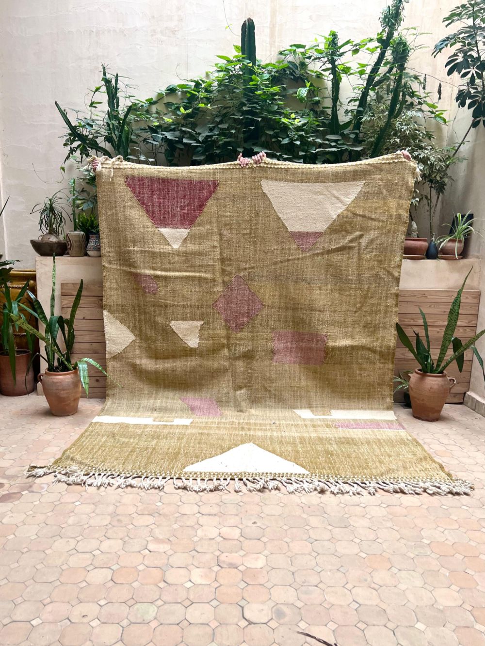 Moroccan Flatweave Rug 290x215cm